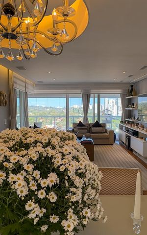 Apartamento à venda com 210m², 3 quartos e 3 vagasSala