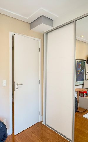 Apartamento à venda com 210m², 3 quartos e 3 vagasQuarto 2 - Suíte