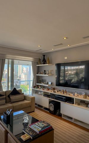 Apartamento à venda com 210m², 3 quartos e 3 vagasSala