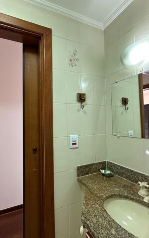 Apartamento para alugar com 128m², 3 quartos e 2 vagas Apartamento para alugar com 128m², 3 quartos e 2 vagasBanheiro Social