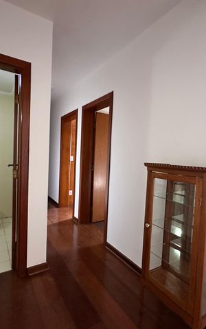 Apartamento para alugar com 128m², 3 quartos e 2 vagas