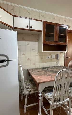 Apartamento para alugar com 128m², 3 quartos e 2 vagas Apartamento para alugar com 128m², 3 quartos e 2 vagasCozinha