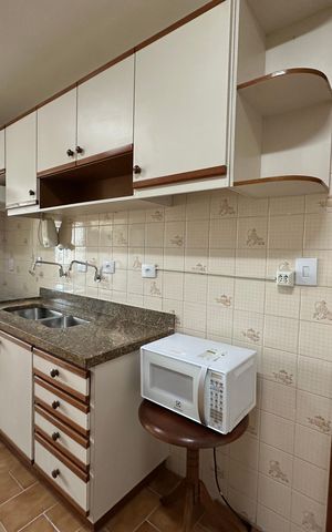 Apartamento para alugar com 128m², 3 quartos e 2 vagas Apartamento para alugar com 128m², 3 quartos e 2 vagasCozinha