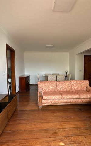Apartamento para alugar com 128m², 3 quartos e 2 vagas Apartamento para alugar com 128m², 3 quartos e 2 vagasSala