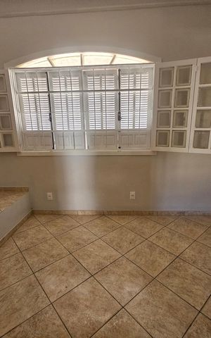 Casa para alugar com 150m², 3 quartos e 3 vagas Casa para alugar com 150m², 3 quartos e 3 vagasQuarto