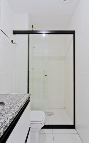Apartamento à venda com 35m², 2 quartos e sem vaga Apartamento à venda com 35m², 2 quartos e sem vagaBanheiro