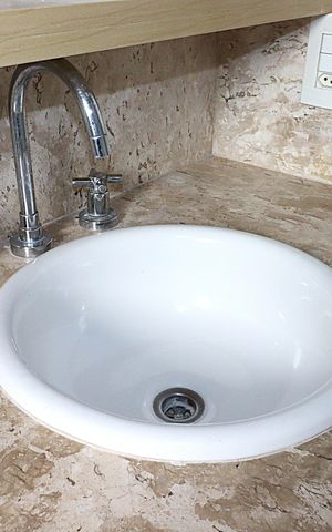 Apartamento à venda com 56m², 2 quartos e 1 vagaBanheiro 