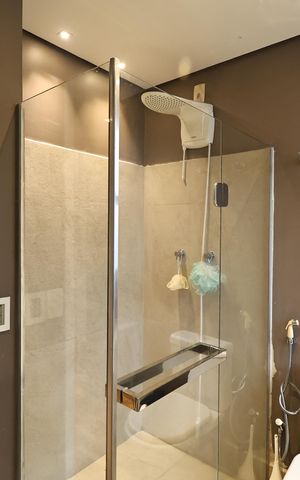 Apartamento à venda com 90m², 2 quartos e 2 vagas Apartamento à venda com 90m², 2 quartos e 2 vagasBanheiro