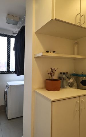 Apartamento à venda com 90m², 2 quartos e 2 vagas Apartamento à venda com 90m², 2 quartos e 2 vagasLavanderia