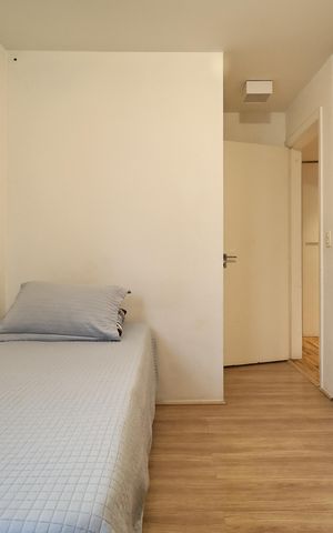 Apartamento à venda com 90m², 2 quartos e 2 vagas Apartamento à venda com 90m², 2 quartos e 2 vagasQuarto 1