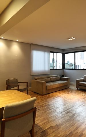 Apartamento à venda com 90m², 2 quartos e 2 vagas Apartamento à venda com 90m², 2 quartos e 2 vagasSala