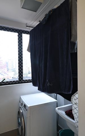Apartamento à venda com 90m², 2 quartos e 2 vagas Apartamento à venda com 90m², 2 quartos e 2 vagasLavanderia