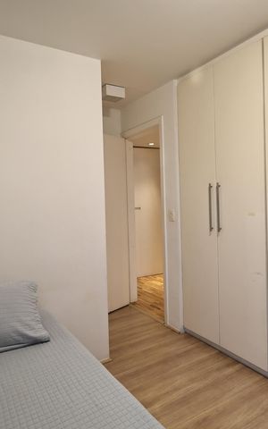 Apartamento à venda com 90m², 2 quartos e 2 vagas Apartamento à venda com 90m², 2 quartos e 2 vagasQuarto 1