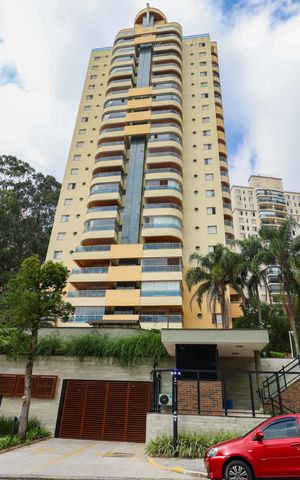 Apartamento à venda com 117m², 3 quartos e 3 vagas