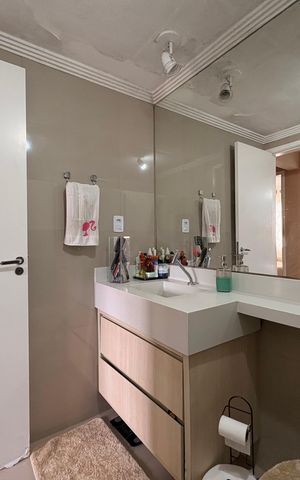Apartamento à venda com 63m², 3 quartos e 1 vaga Apartamento à venda com 63m², 3 quartos e 1 vagaBanheiro