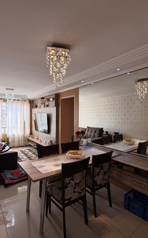 Apartamento à venda com 63m², 3 quartos e 1 vaga Apartamento à venda com 63m², 3 quartos e 1 vagaSala
