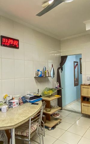 Casa para alugar com 210m², 2 quartos e 2 vagas Casa para alugar com 210m², 2 quartos e 2 vagasCozinha