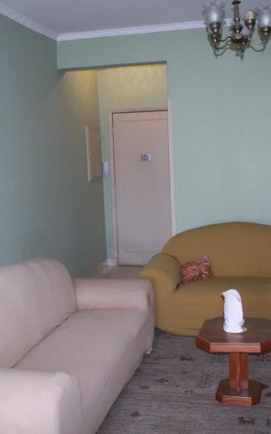 Apartamento para alugar com 137m², 3 quartos e sem vagaSala