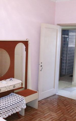 Apartamento para alugar com 137m², 3 quartos e sem vagaQuarto 2