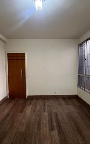 Apartamento à venda com 55m², 2 quartos e 1 vaga Apartamento à venda com 55m², 2 quartos e 1 vagaSala