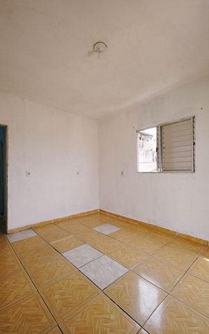Casa para alugar com 85m², 2 quartos e 1 vaga Casa para alugar com 85m², 2 quartos e 1 vagaQuarto 1