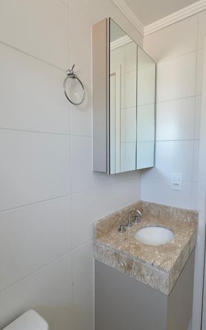 Apartamento para alugar com 56m², 2 quartos e 1 vaga Apartamento para alugar com 56m², 2 quartos e 1 vagaBanheiro 2