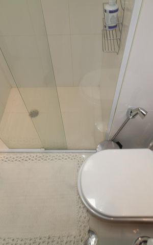 Apartamento para alugar com 86m², 3 quartos e 2 vagasBanheiro