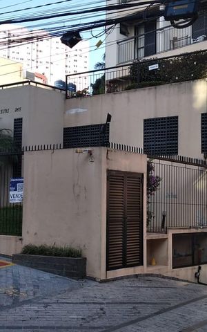 Apartamento para alugar com 86m², 3 quartos e 2 vagasFachada