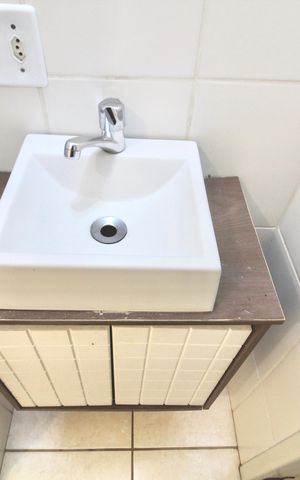 Apartamento para alugar com 62m², 2 quartos e 1 vaga Apartamento para alugar com 62m², 2 quartos e 1 vagaBanheiro