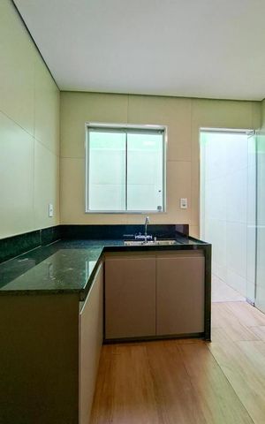 Casa para alugar com 70m², 2 quartos e sem vaga Casa para alugar com 70m², 2 quartos e sem vagaCozinha e Área de Serviço