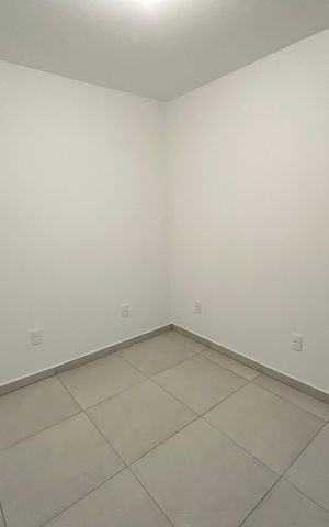Casa para alugar com 28m², 1 quarto e sem vagaSuíte