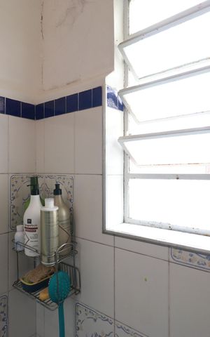 Casa à venda com 130m², 4 quartos e 1 vagaBanheiro 