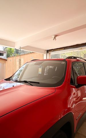 Casa à venda com 224m², 3 quartos e 4 vagas Casa à venda com 224m², 3 quartos e 4 vagasGaragem