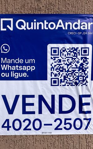 Casa à venda com 224m², 3 quartos e 4 vagas Casa à venda com 224m², 3 quartos e 4 vagasPlaca