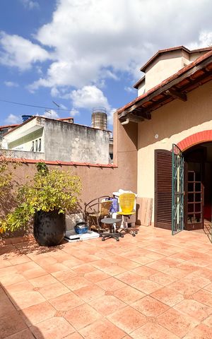 Casa à venda com 224m², 3 quartos e 4 vagas Casa à venda com 224m², 3 quartos e 4 vagasSacada da Suíte