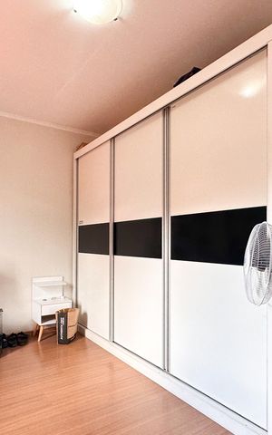 Casa à venda com 224m², 3 quartos e 4 vagas Casa à venda com 224m², 3 quartos e 4 vagasQuarto 2