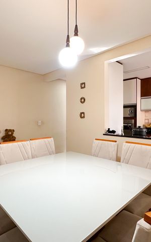 Casa à venda com 224m², 3 quartos e 4 vagas Casa à venda com 224m², 3 quartos e 4 vagasCopa