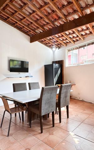 Casa à venda com 224m², 3 quartos e 4 vagas Casa à venda com 224m², 3 quartos e 4 vagasÁrea gourmet