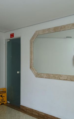 Apartamento à venda com 46m², 2 quartos e 1 vagaHall de entrada