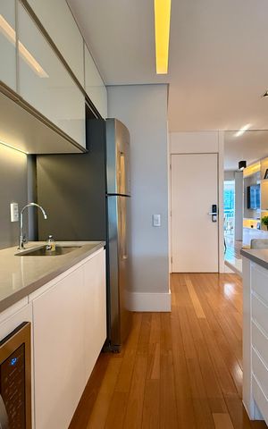 Apartamento à venda com 54m², 1 quarto e 1 vaga Apartamento à venda com 54m², 1 quarto e 1 vagaCozinha