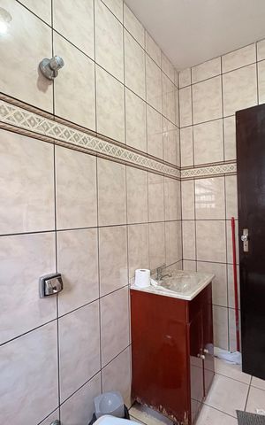 Casa para alugar com 80m², 1 quarto e sem vaga Casa para alugar com 80m², 1 quarto e sem vagaBanheiro da Suíte