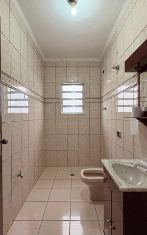 Casa para alugar com 80m², 1 quarto e sem vaga Casa para alugar com 80m², 1 quarto e sem vagaBanheiro