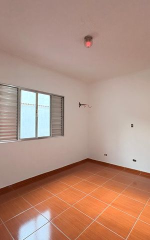 Casa para alugar com 80m², 1 quarto e sem vaga Casa para alugar com 80m², 1 quarto e sem vagaCozinha/ lavanderia