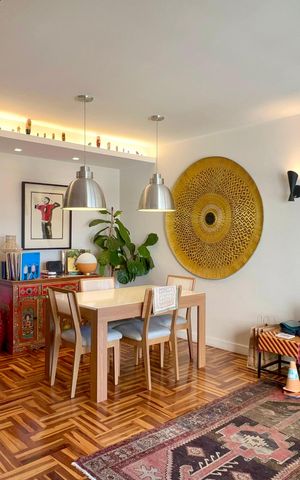 Casa à venda com 222m², 2 quartos e 1 vaga Casa à venda com 222m², 2 quartos e 1 vagaSala
