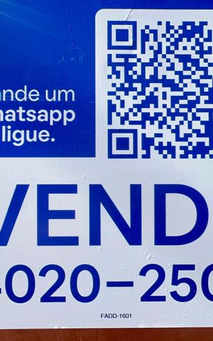 Casa à venda com 222m², 2 quartos e 1 vaga Casa à venda com 222m², 2 quartos e 1 vagaPlaca