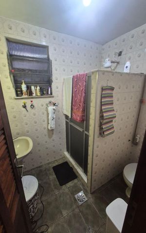 Casa à venda com 240m², 3 quartos e sem vaga Casa à venda com 240m², 3 quartos e sem vagaBanheiro