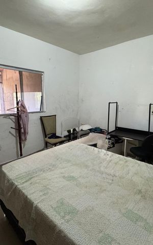 Casa à venda com 340m², 4 quartos e sem vaga