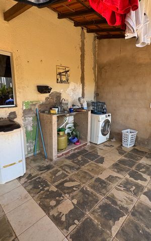 Casa à venda com 340m², 4 quartos e sem vaga