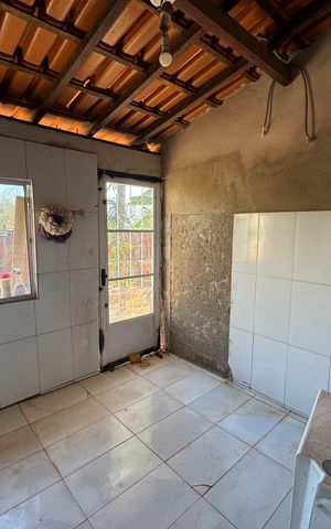 Casa à venda com 340m², 4 quartos e sem vaga