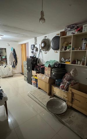 Casa à venda com 340m², 4 quartos e sem vaga